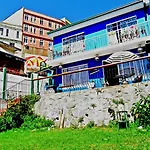 La Casa Azul Hostel